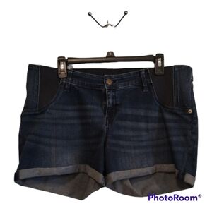 Isabel Maternity mid short dark wash shorts‎